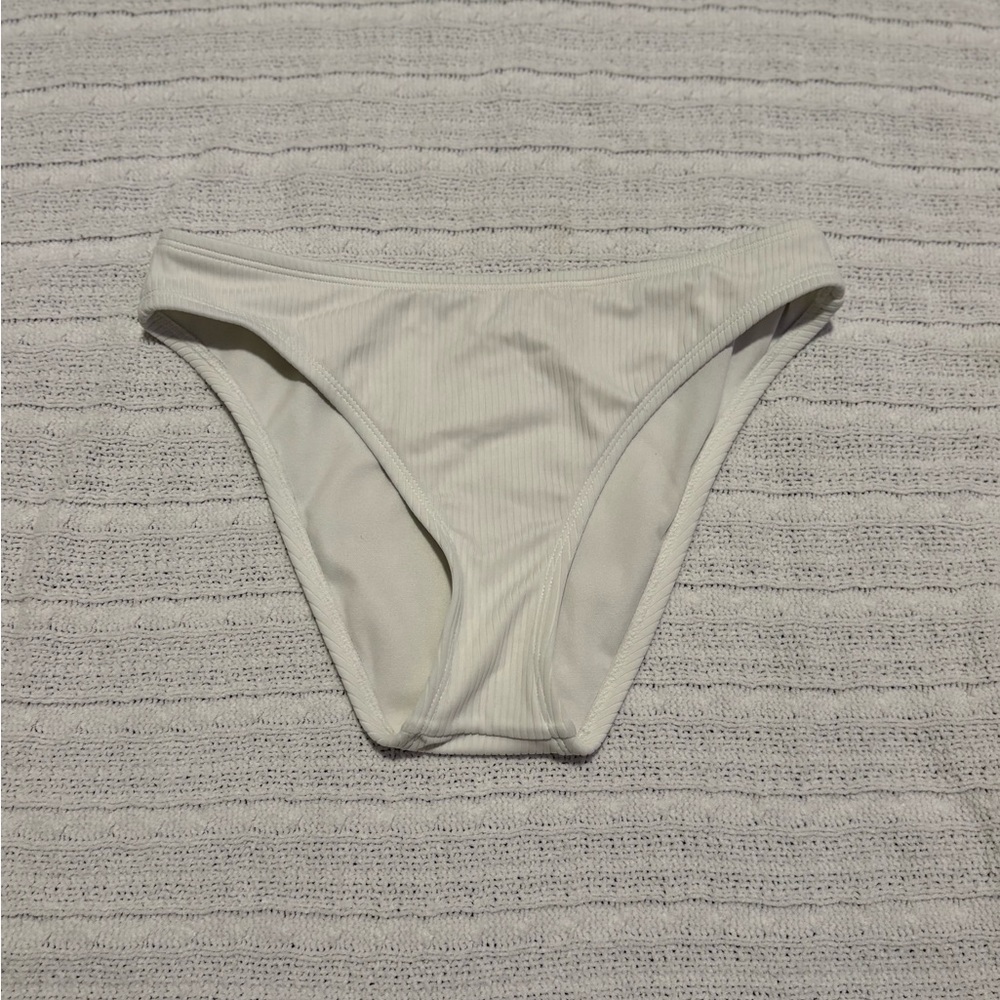 Shade & Shore White Textured Bottoms